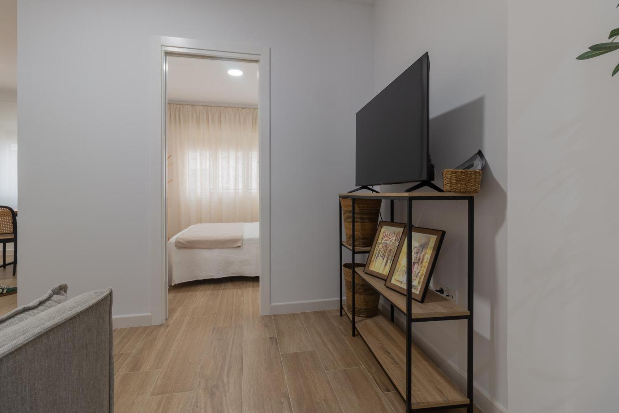 Apartamento Conde Y Luque Кордоба Екстериор снимка
