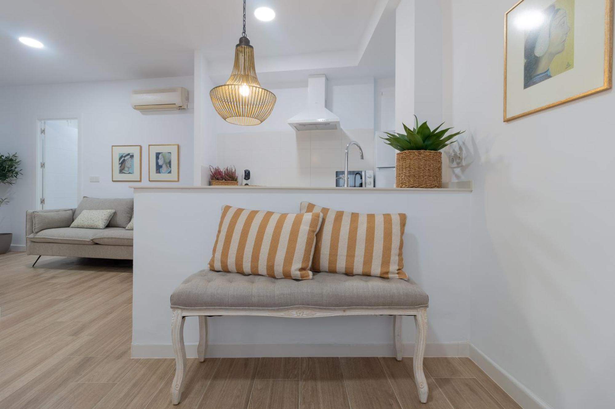Apartamento Conde Y Luque Кордоба Екстериор снимка
